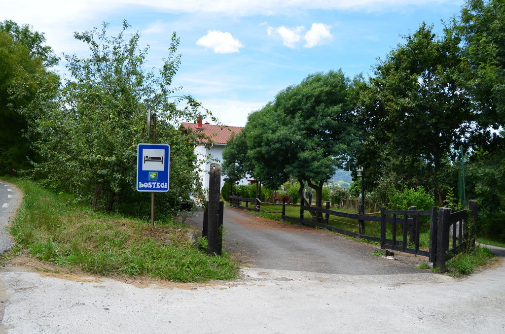 Agroturismo Kostegi ウルニエタ エクステリア 写真